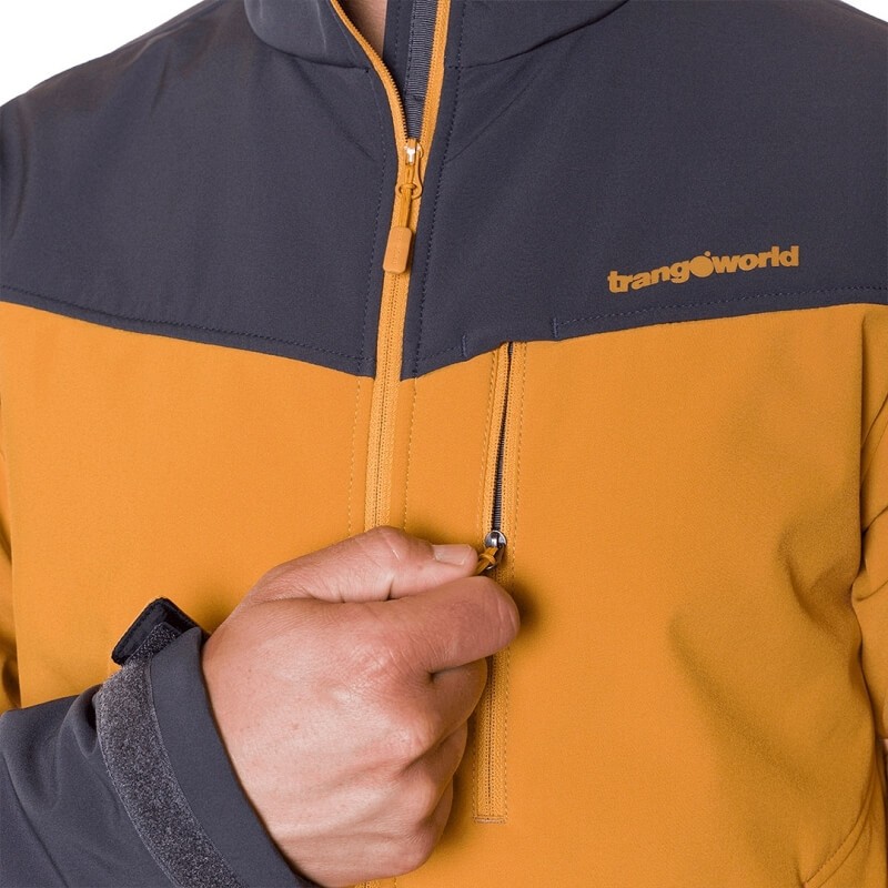 leeds trango detalle bolsillo